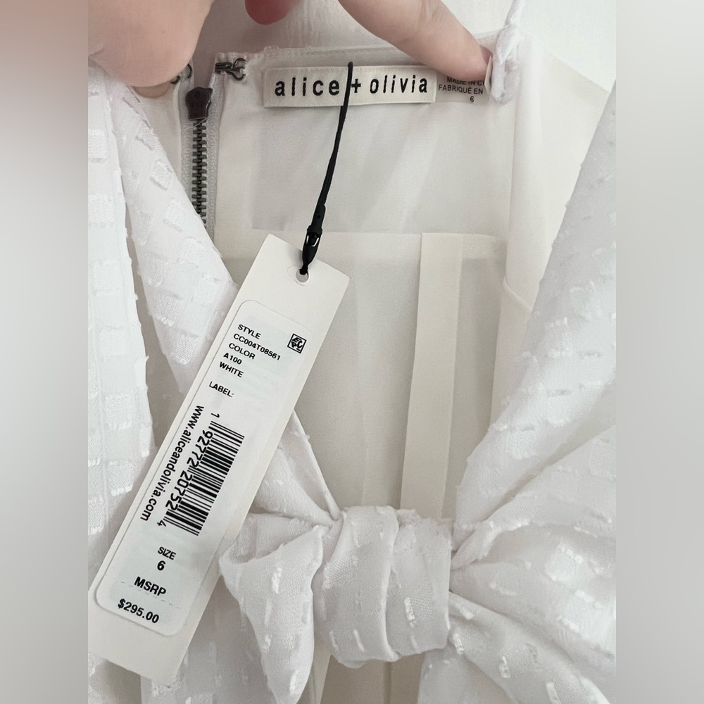 NWT Alice + Olivia Dress